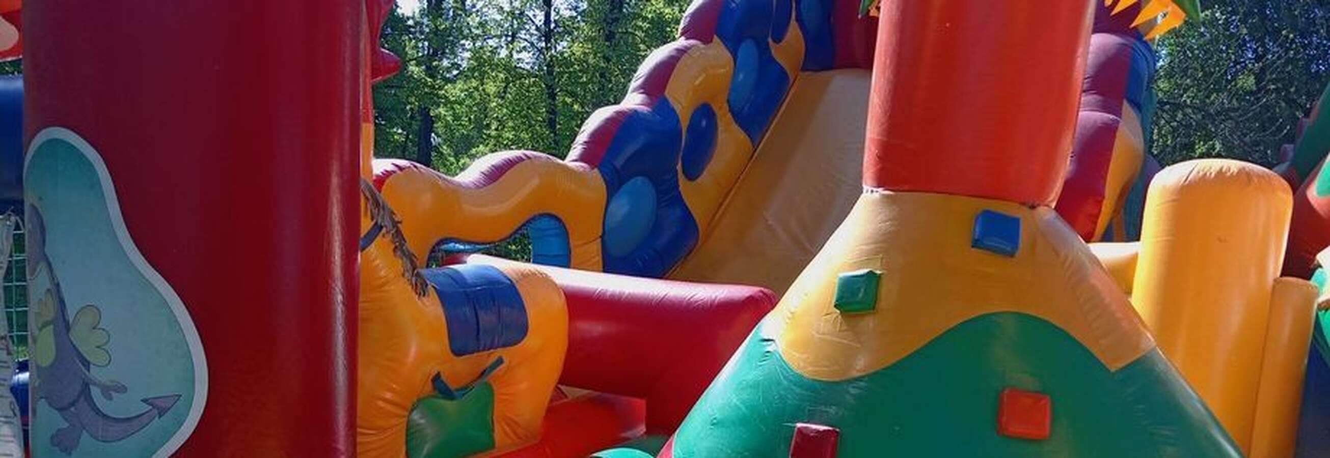 Надувной батут Три дракона