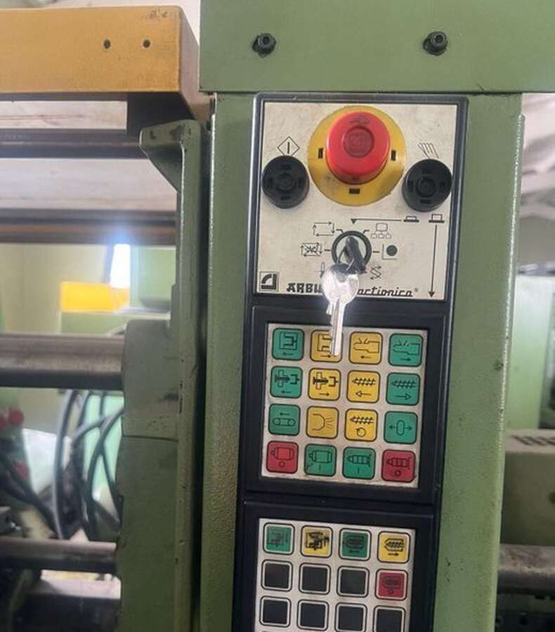 Термопластавтомат Arburg 270 CMD 450-140