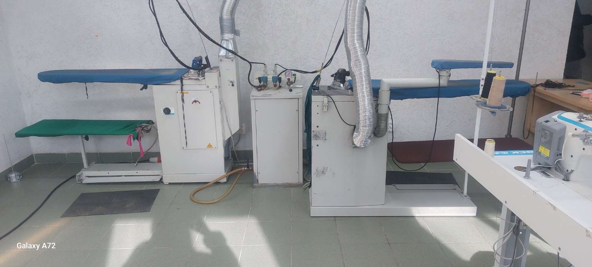 Парогенератор с утюгом Comel