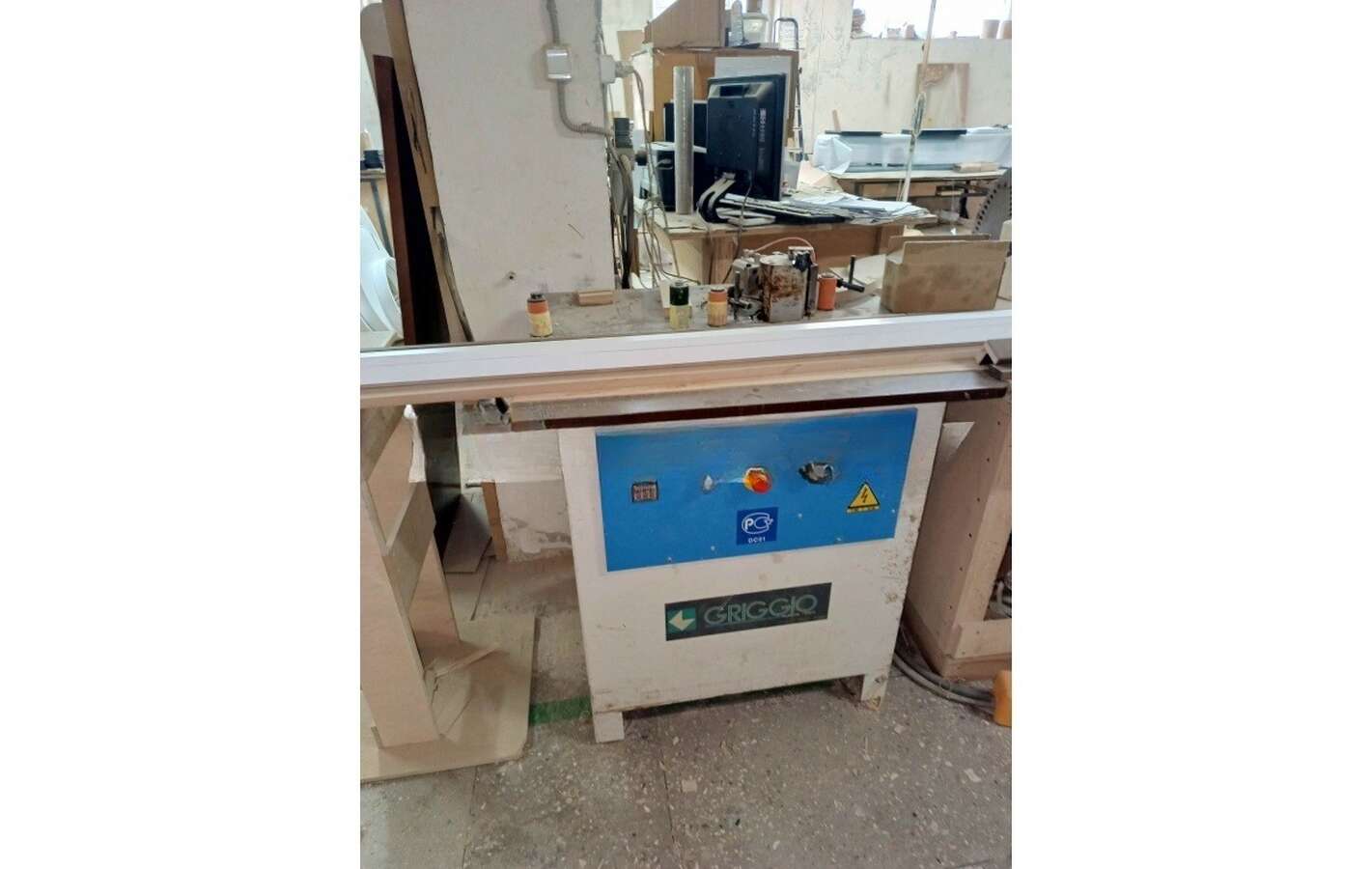 Кромкооблицовочный станок Griggio GB-60