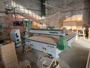 Фрезерно-гравировальный станок с ЧПУ WoodTec H 203