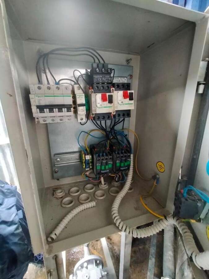 Фруктопитатель