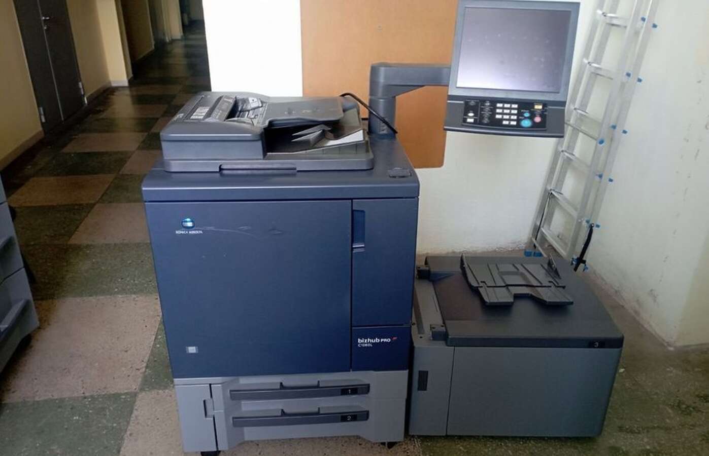 МФУ Konica Minolta bizhubPRESS C1060L