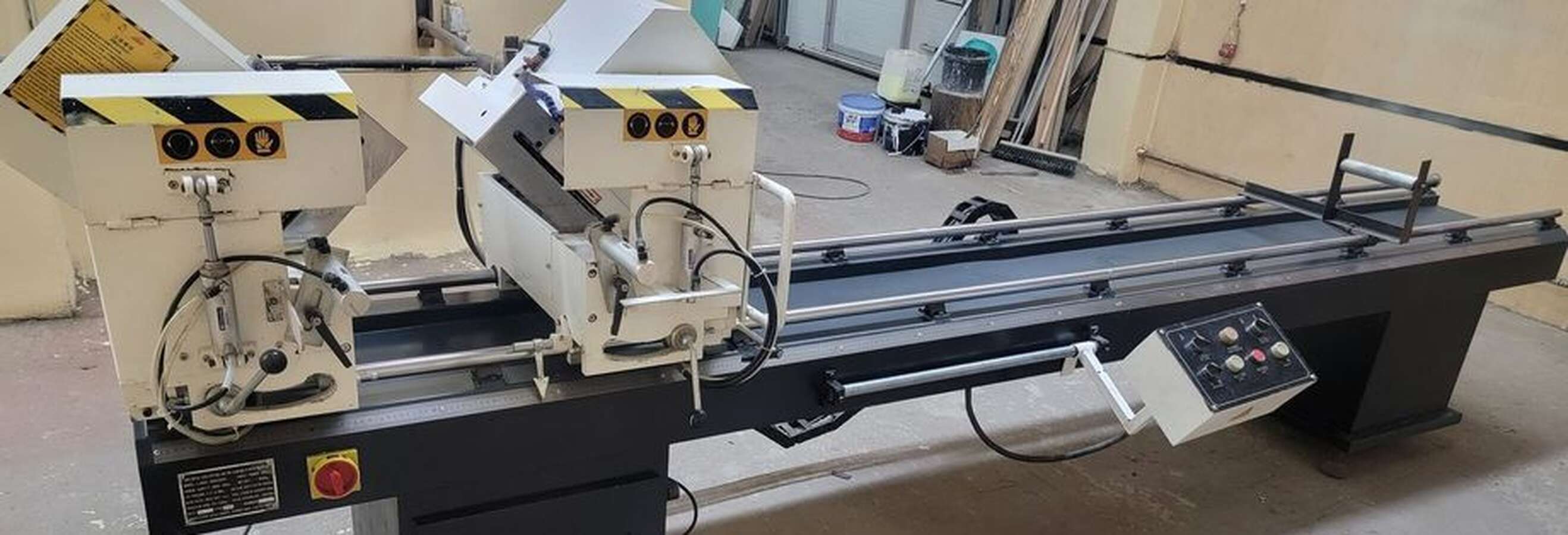 Отрезной станок для профиля LJB05-400X3500