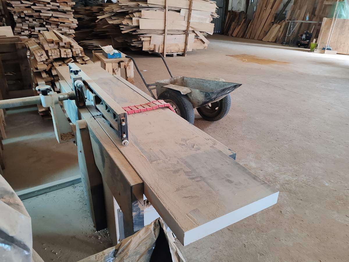 Фуговальный станок со спиральным валом EcoWood SF 400W