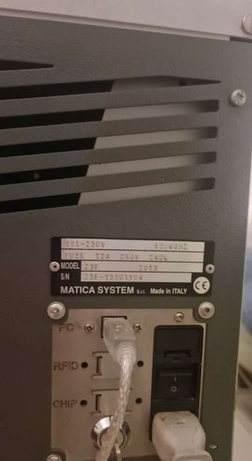 Эмбоссер для пластиковых карт Matica Z3e Италия
