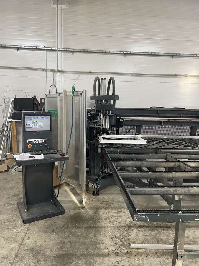 Сварочно-зачистная линия SL4Q + WP-CNC2.