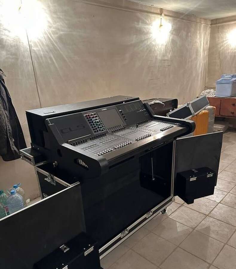 Цифровой микшерный пульт Yamaha CL5