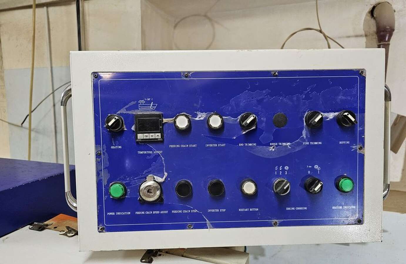 Станок кромкооблицовочный FL-430 Filato