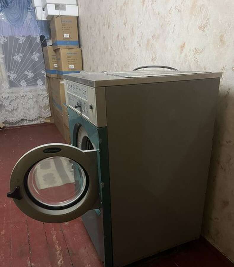 Промышленная стиральная машина Electrolux W3130N