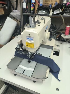 Петельная швейная машина Juki MEB-3200SS с глазком