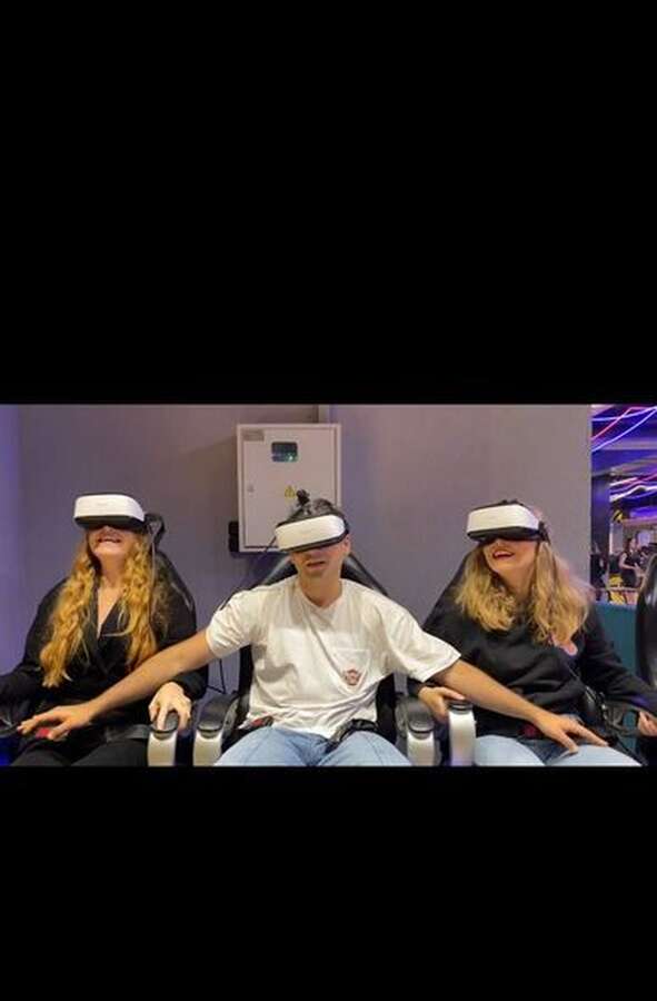 VR аттракцион 9D