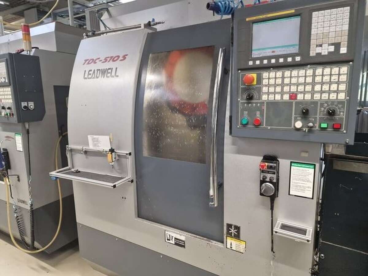 Обрабатывающий центр Leadwell TDC-510S 2010г.в.