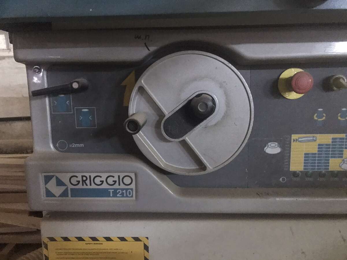 Фрезерный станок GRIGGIO Т 210
