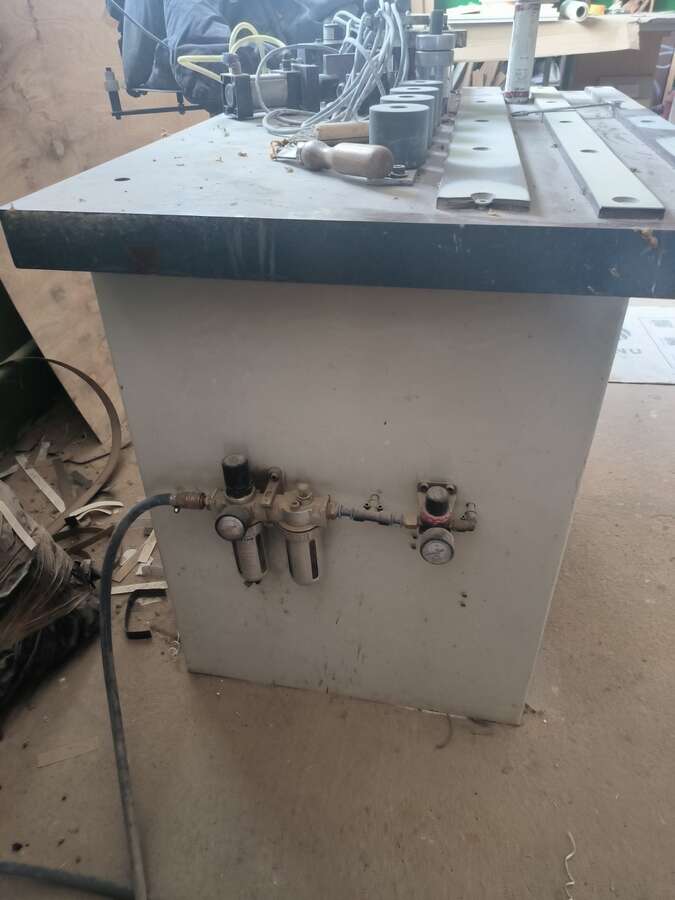 Кромкооблицовочный станок Gioni ND 515
