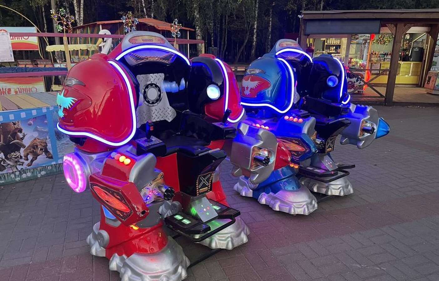 Робот электромобиль