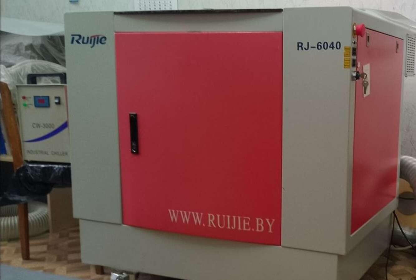 Лазерно-гравировальный станок Ruijie RJ 6040