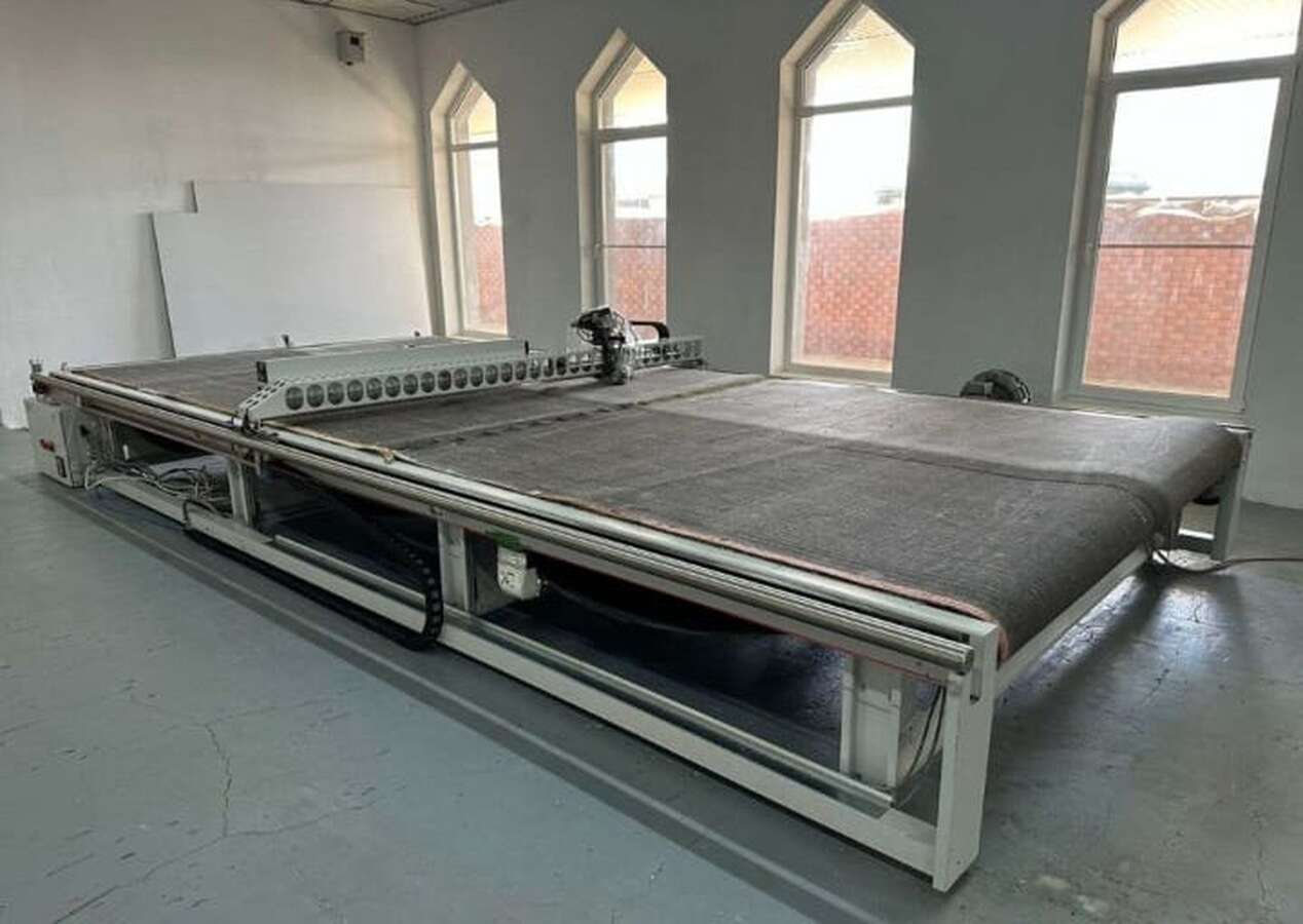 Режущий плоттер раскроя SETEC 3x6 Германия
