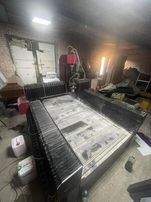 Фрезерно-гравировальный станок с ЧПУ  SUDA SC1060