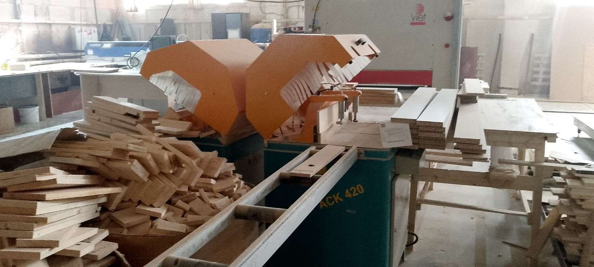 Пила с автоматической нижней подачей Yilmaz ACK 420