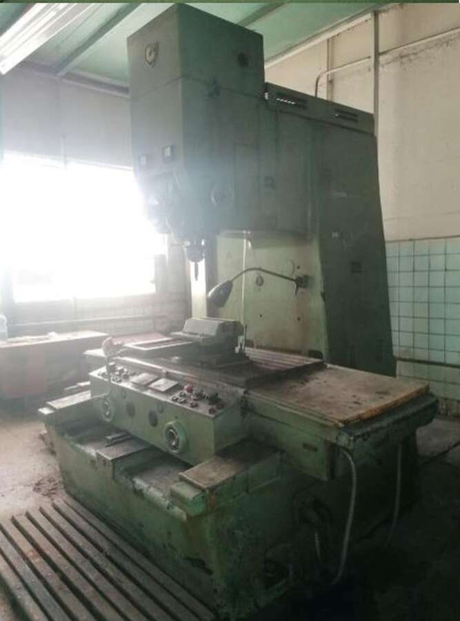 Координатно-расточной станок 2Д450