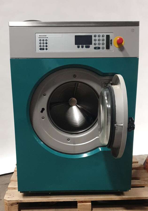 Промышленная машина Electrolux W3105H
