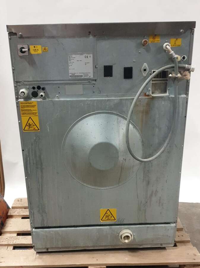 Промышленная машина Electrolux W3105H