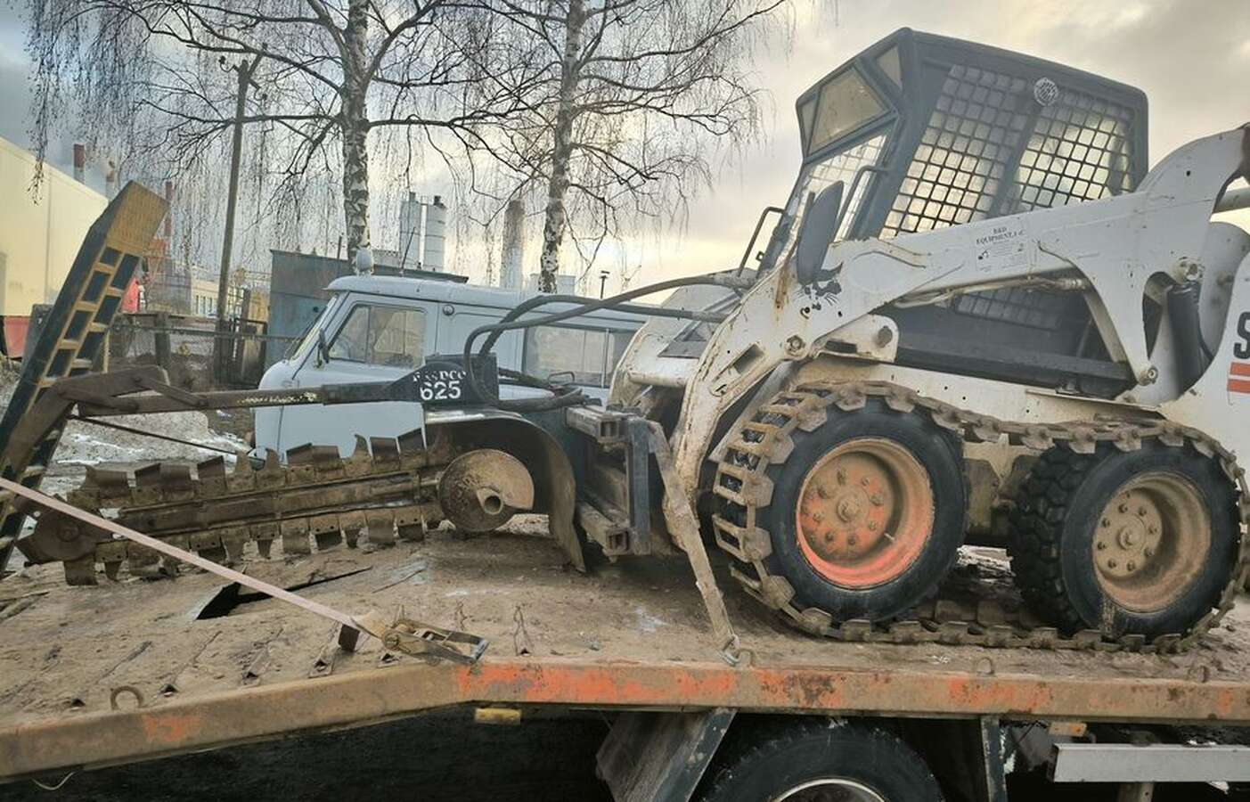 Траншеекопатель bradco 625