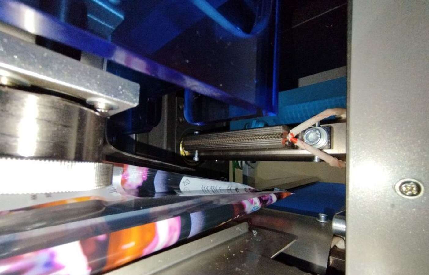 Горизонтально-упаковочная машина Bronkomatic-250-350X-Servo3
