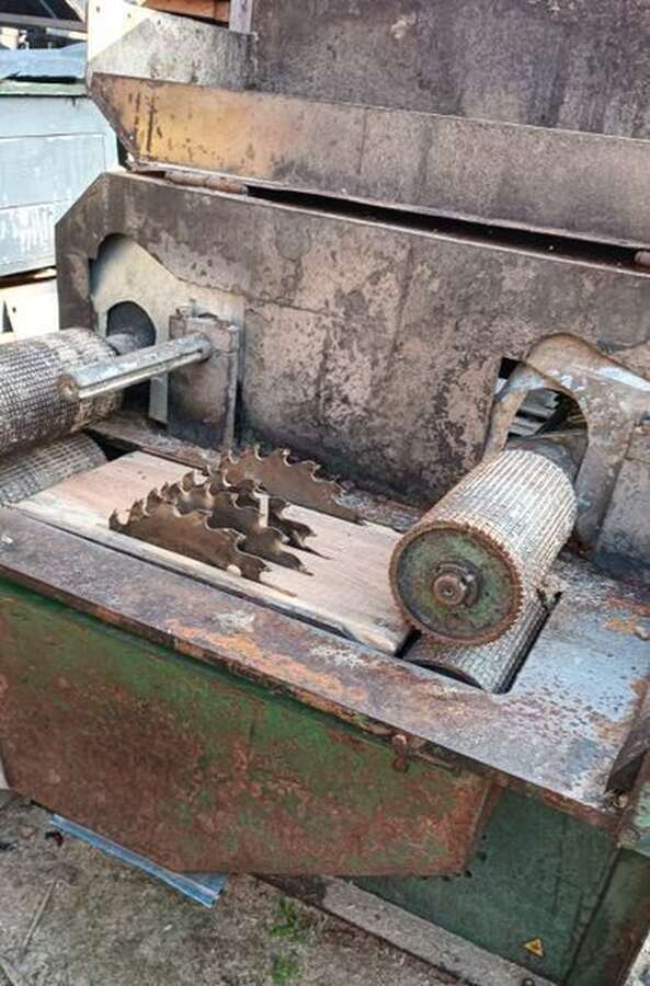 Станок круглопильный многодисковый ЦМ-120
