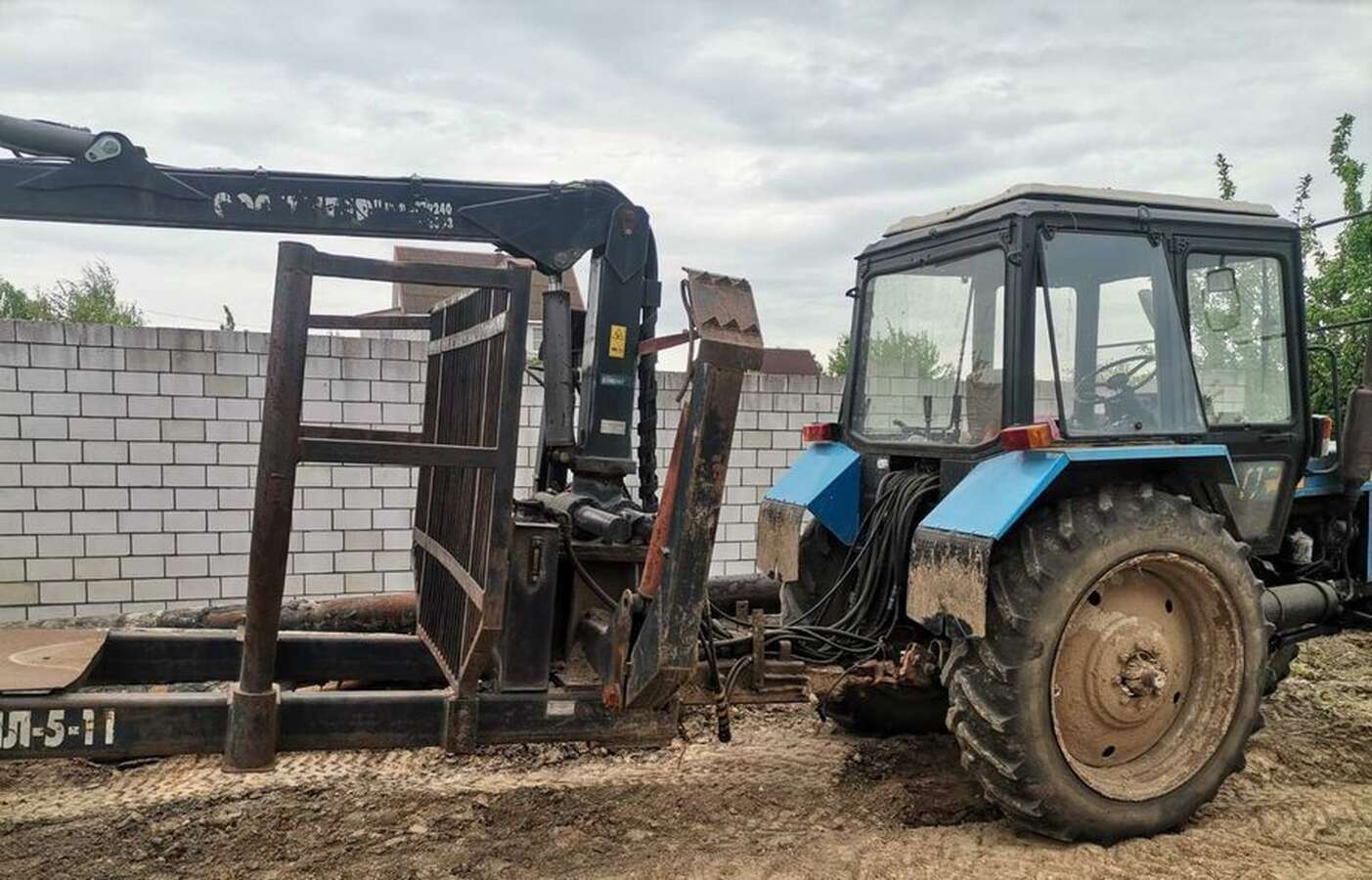 Лесной полуприцеп МТПЛ 5-11
