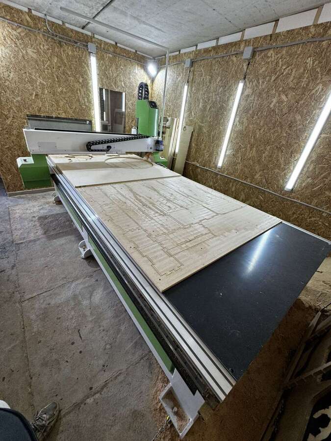 Лазерно-гравировальный станок с ЧПУ 1390