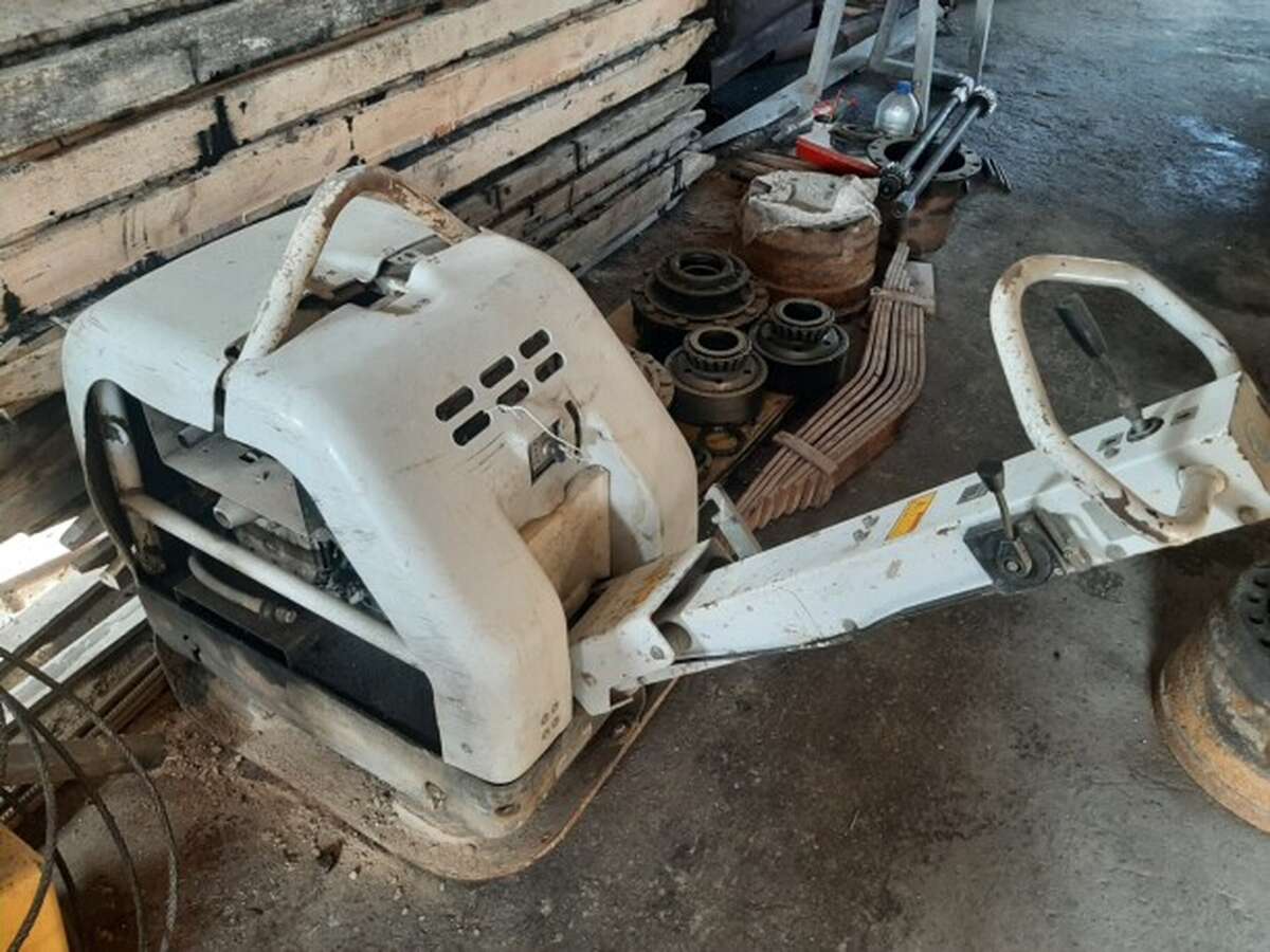 Виброплита Tremix MV480