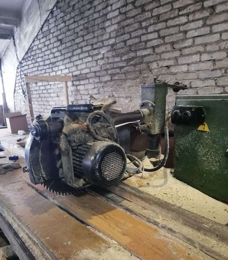 Оборудование деревообрабатывающее