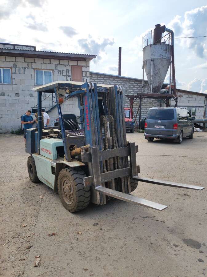 Погрузчик Komatsu FD 40