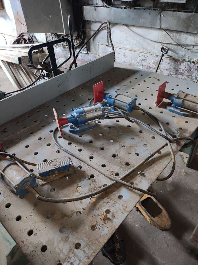 Стол для склейки бруса