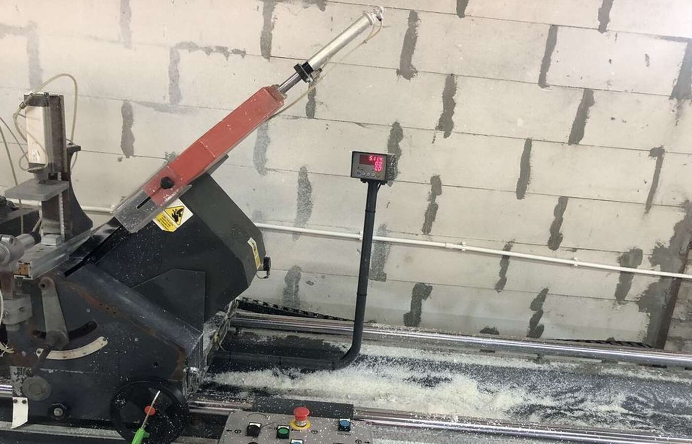 Усорезная пила SD25E