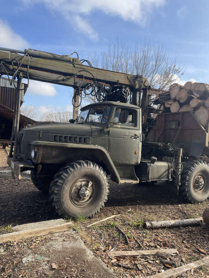 Лесовоз URAL-4320