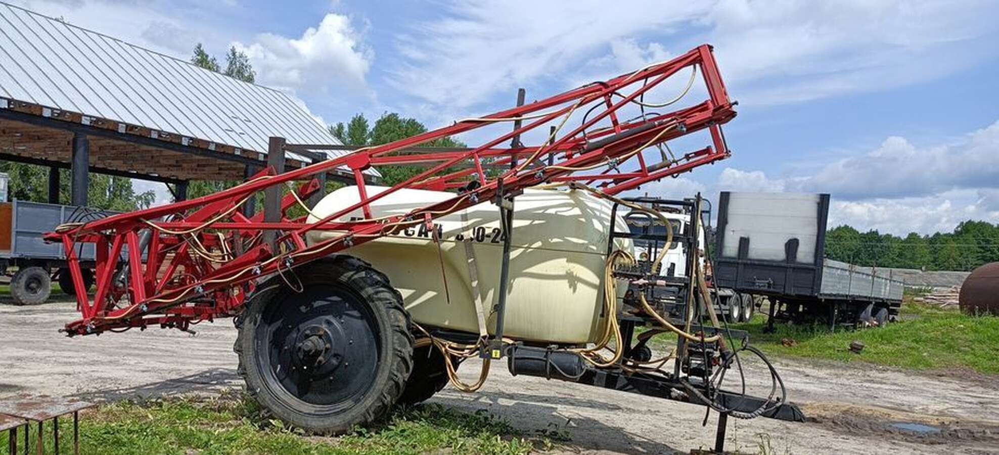 Опрыскиватель Мекосан 2500-24