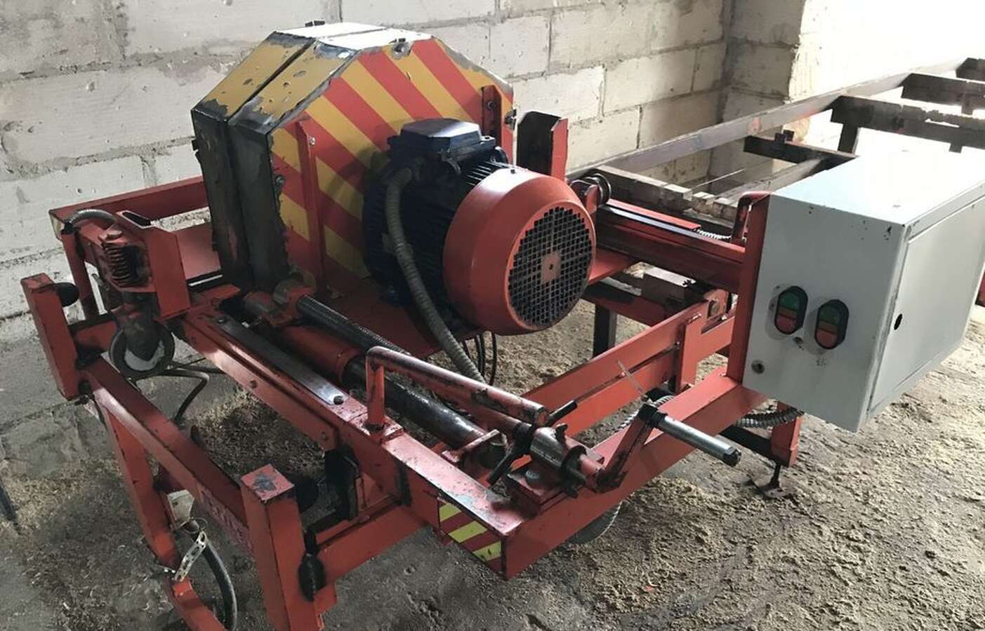 Ленточнопильная линия TR 900, Wood-Mizer