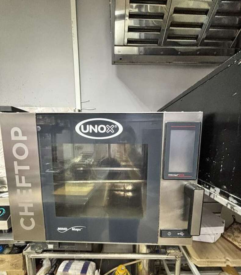 Пароконвектомат UNOX XEVC-0511-E1RM