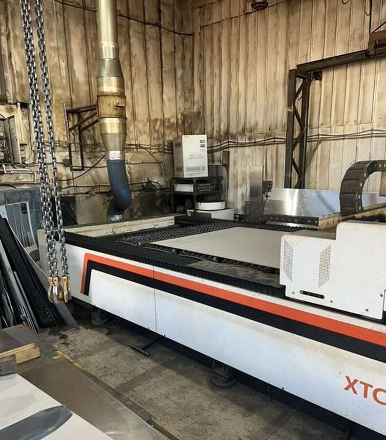 Станок лазерной для резки металла XTC-F1530H