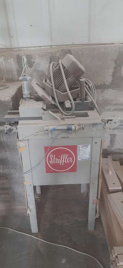 Станок запила штапика STRIFFLER 2735