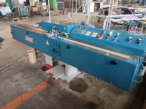 Экструдер бутила Lisec LBH25V