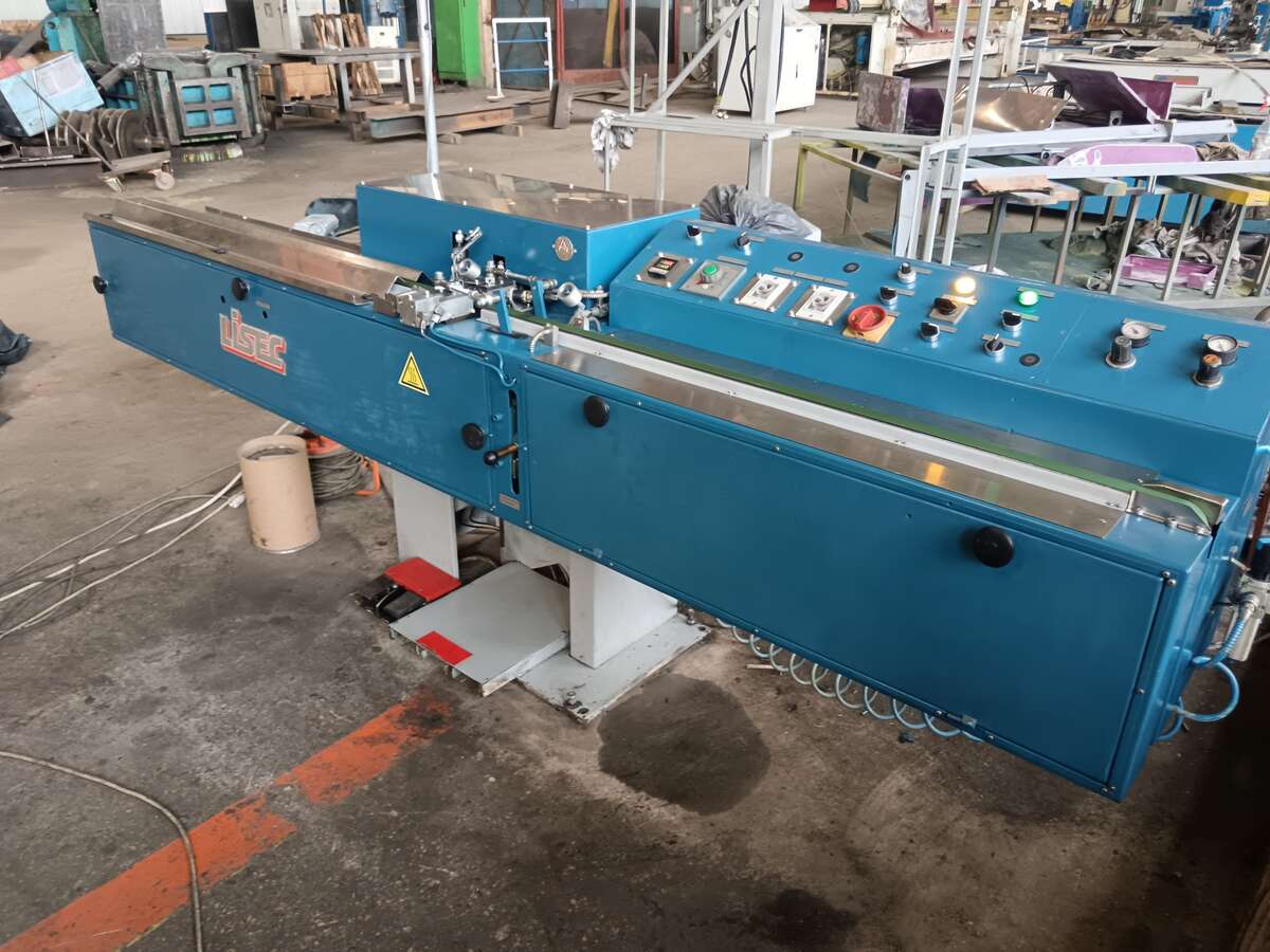 Экструдер бутила Lisec LBH25V