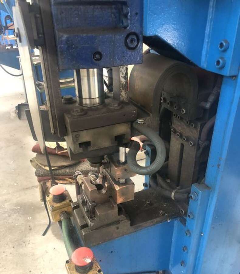 Сварочная машина Mistas MPR3-210/25-9BT Турция
