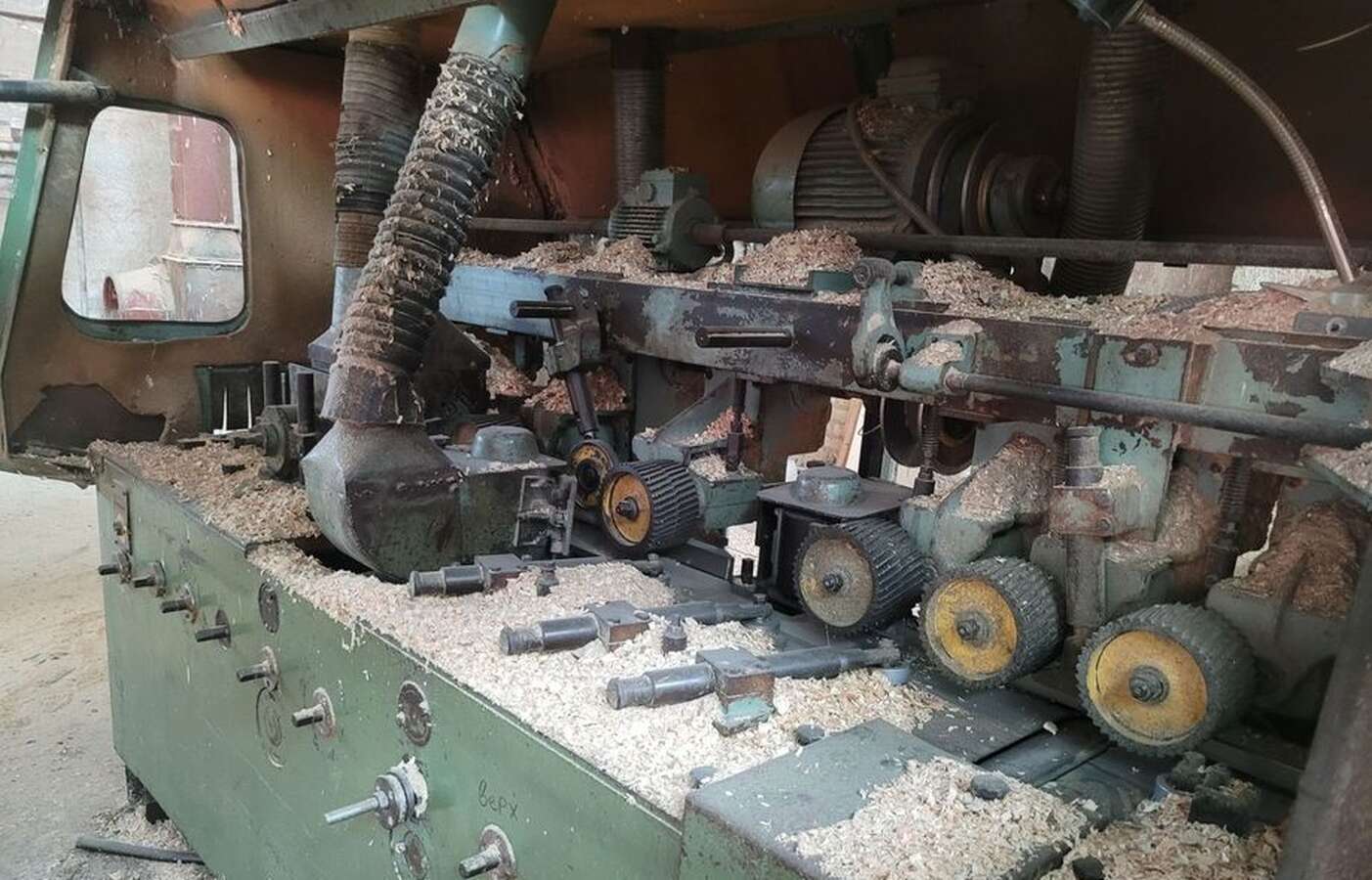 Станок строгальный четырёхсторонний  С25-4
