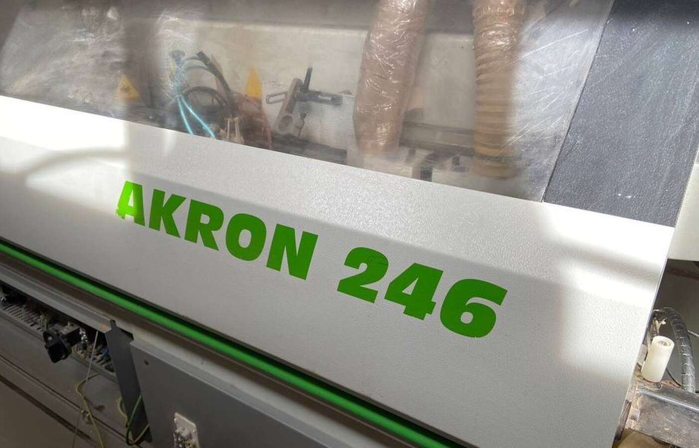 Станок кромкооблицовочный AKRON 246