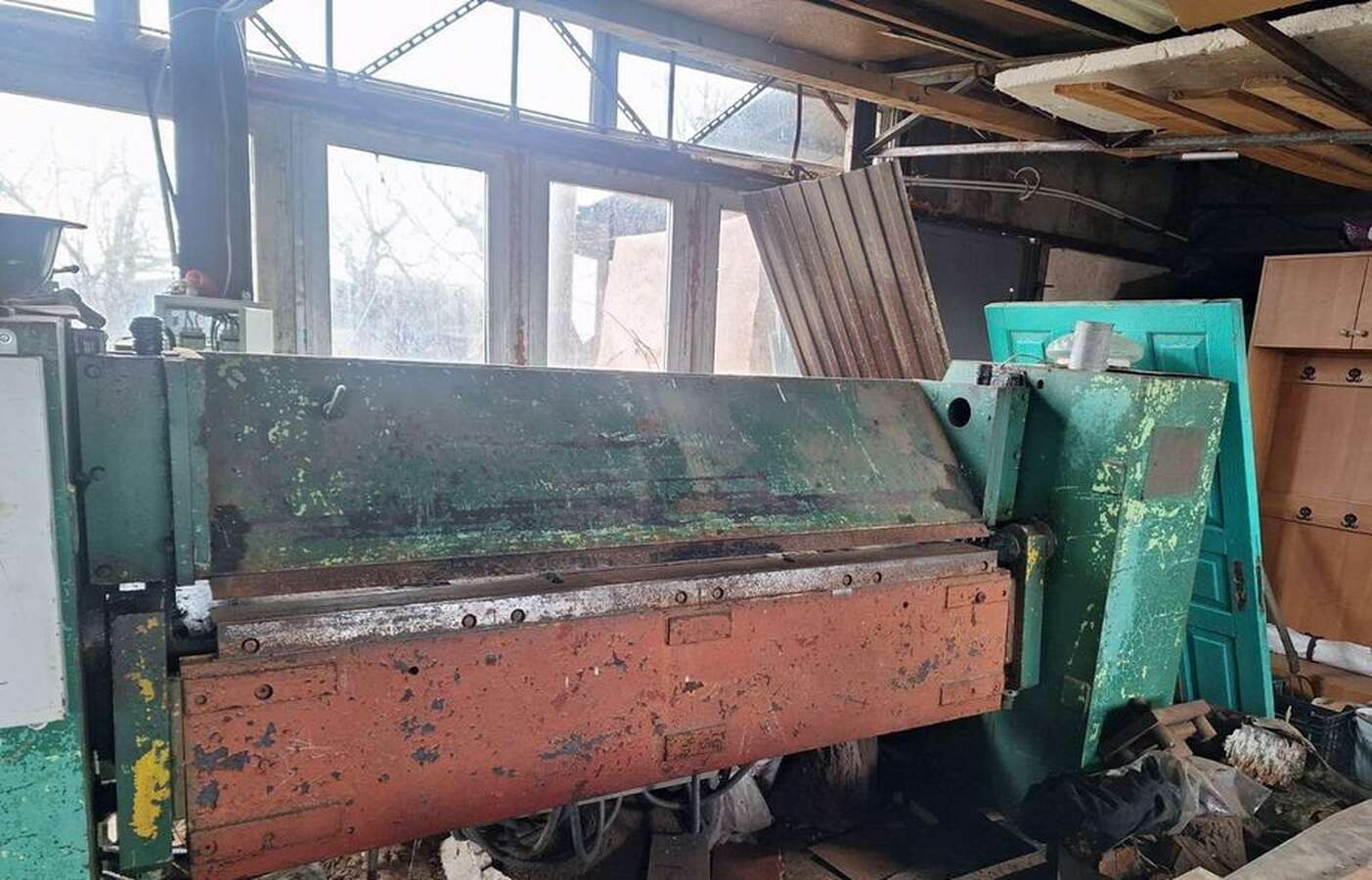 Листогиб