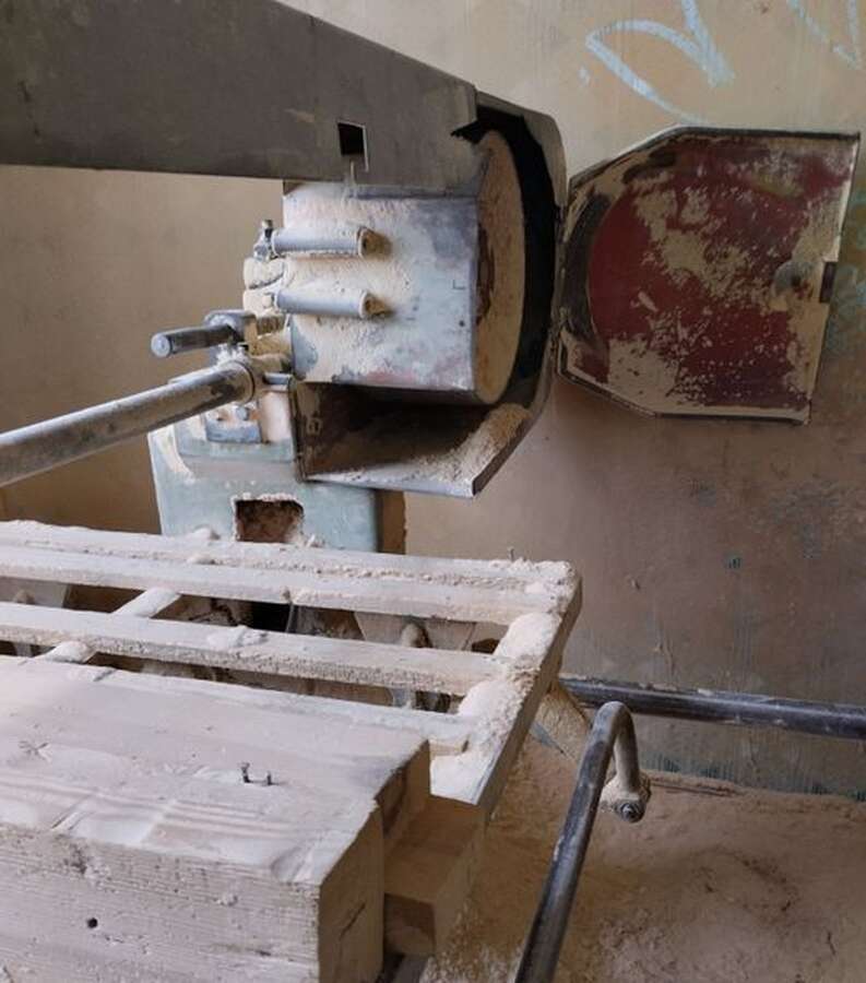 Станок шлифовальный